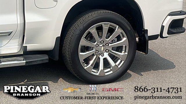 used 2022 Chevrolet Silverado 1500 car, priced at $52,977