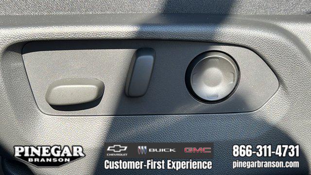 new 2025 Buick Envision car, priced at $37,039