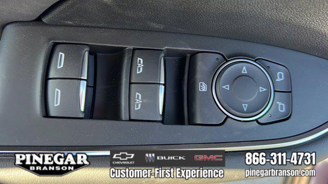 new 2025 Buick Envision car, priced at $39,539