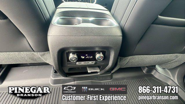 new 2025 GMC Acadia car, priced at $46,317