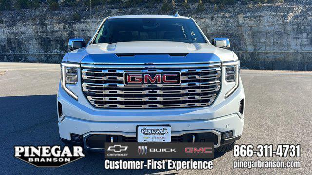 new 2025 GMC Sierra 1500 car, priced at $71,684