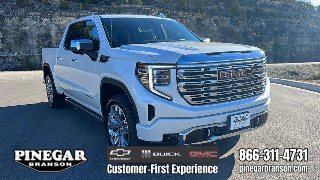 new 2025 GMC Sierra 1500 car, priced at $71,684