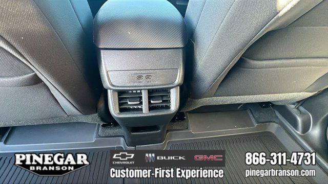 new 2026 Chevrolet Equinox car, priced at $29,315