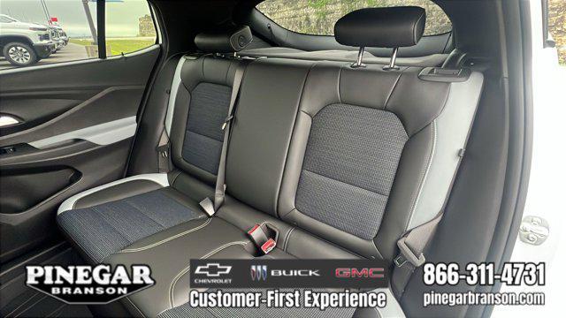 new 2025 Buick Envista car, priced at $25,935