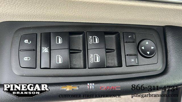 used 2023 Chrysler Pacifica car, priced at $26,977