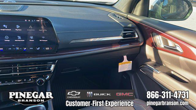 new 2026 Chevrolet Traverse car, priced at $54,717