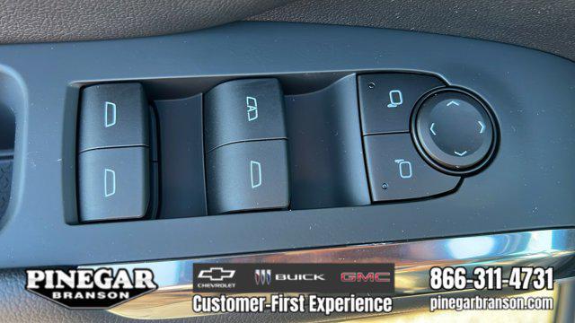 new 2026 Chevrolet Traverse car, priced at $54,717