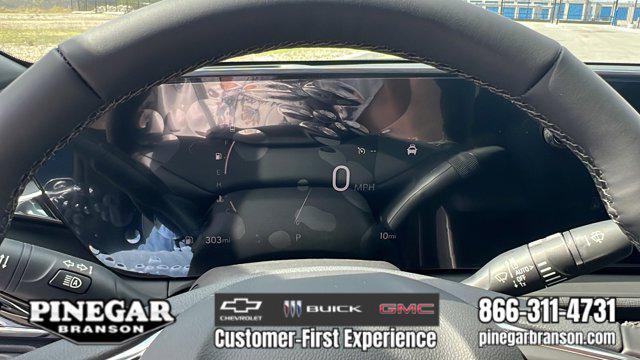 new 2025 Buick Envista car, priced at $28,625