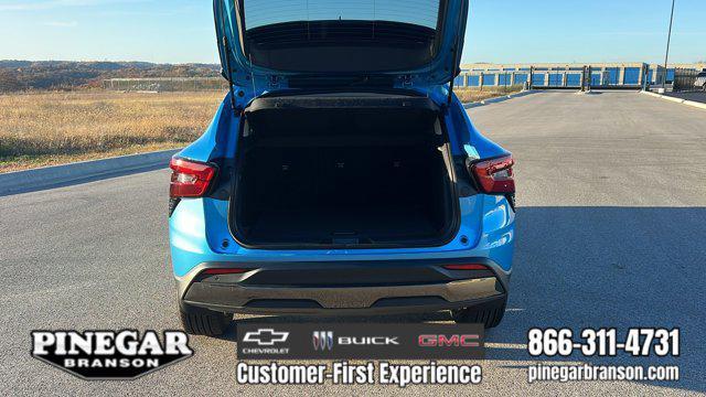 new 2026 Chevrolet Trax car, priced at $27,925