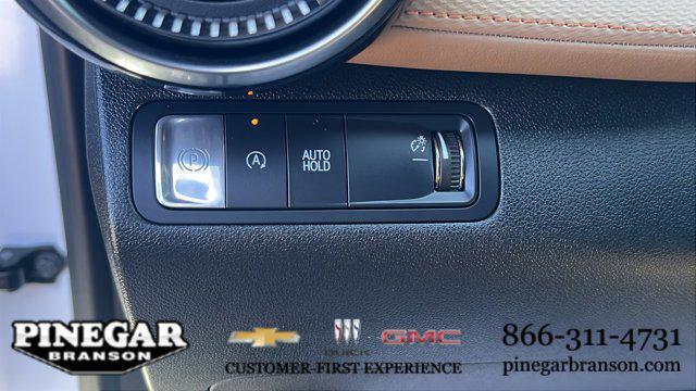 used 2025 Chevrolet Equinox car, priced at $33,977