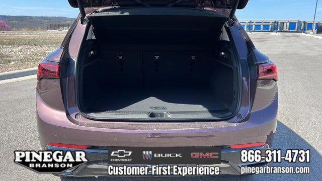 new 2025 Buick Envision car, priced at $39,539
