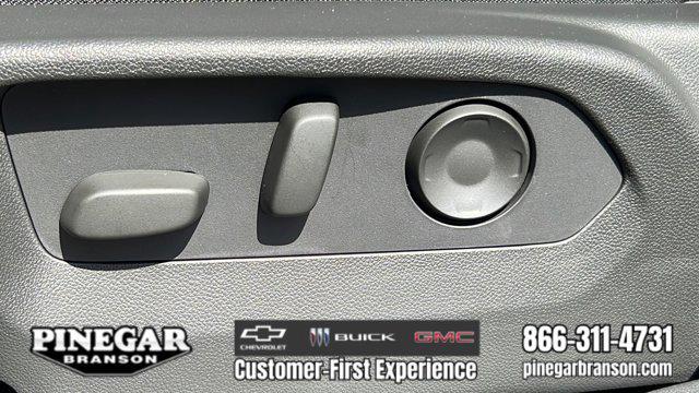 new 2025 Buick Envision car, priced at $39,539