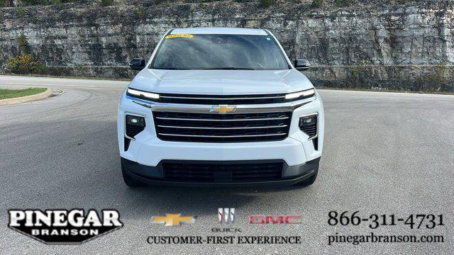 used 2025 Chevrolet Traverse car, priced at $36,977
