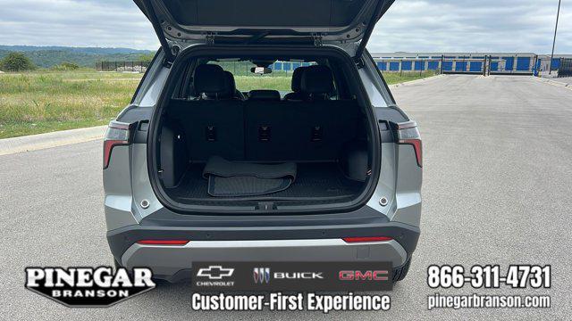 new 2026 Chevrolet Equinox car, priced at $33,169