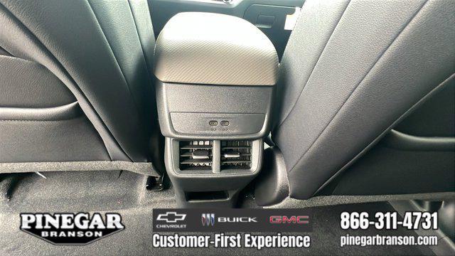 new 2026 Chevrolet Equinox car, priced at $33,169