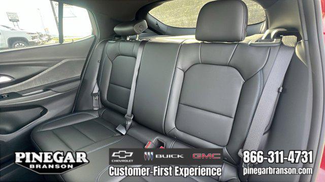 new 2025 Buick Envista car, priced at $26,340