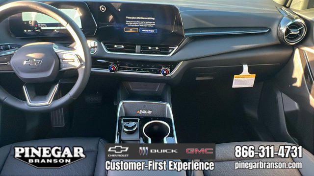 new 2026 Chevrolet Equinox car, priced at $34,240