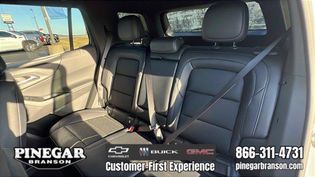 new 2026 Chevrolet Equinox car, priced at $34,240