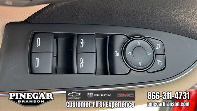new 2025 Buick Envision car, priced at $37,039