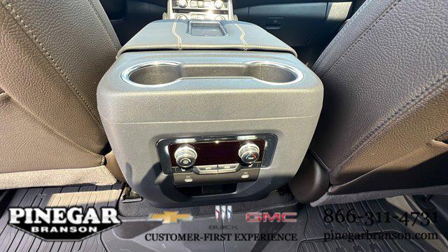 used 2024 GMC Yukon car, priced at $76,977