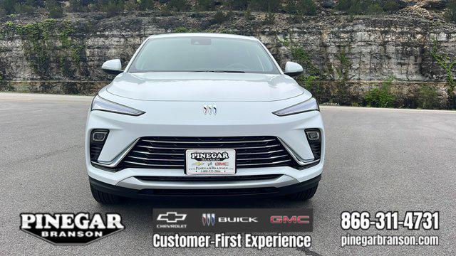 new 2025 Buick Envista car, priced at $24,345