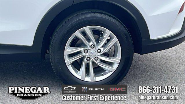 new 2025 Buick Envista car, priced at $24,345