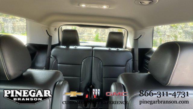 used 2023 GMC Acadia car, priced at $28,977