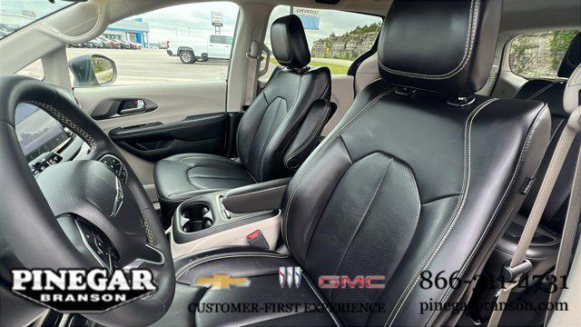 used 2023 Chrysler Pacifica car, priced at $25,977