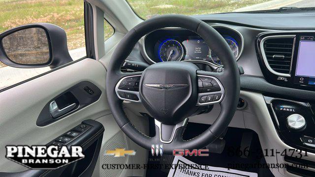 used 2023 Chrysler Pacifica car, priced at $25,977