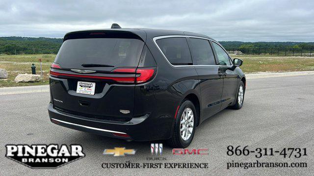 used 2023 Chrysler Pacifica car, priced at $25,977