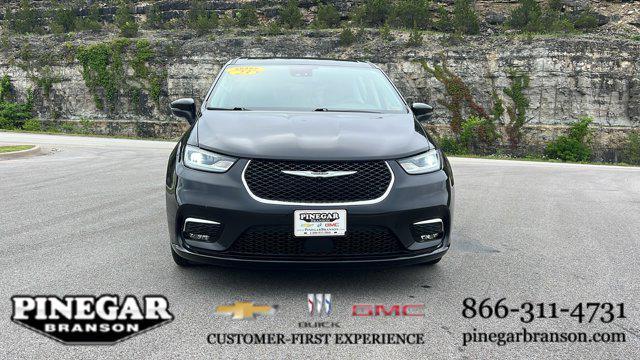 used 2023 Chrysler Pacifica car, priced at $25,977