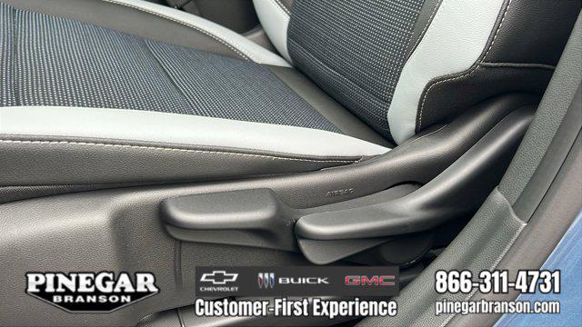 new 2025 Buick Envista car, priced at $24,840