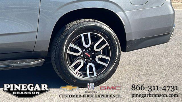 used 2022 GMC Yukon XL car, priced at $55,977