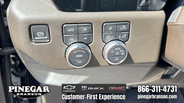 new 2025 GMC Sierra 2500 car, priced at $75,670