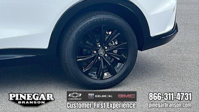 new 2025 Buick Envista car, priced at $28,029