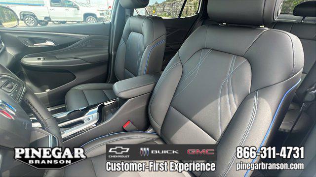 new 2025 Buick Envista car, priced at $28,029