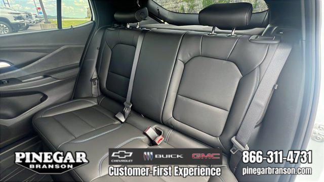 new 2025 Buick Envista car, priced at $28,029
