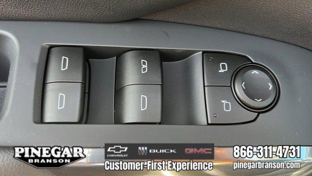 new 2026 Chevrolet Traverse car, priced at $53,098