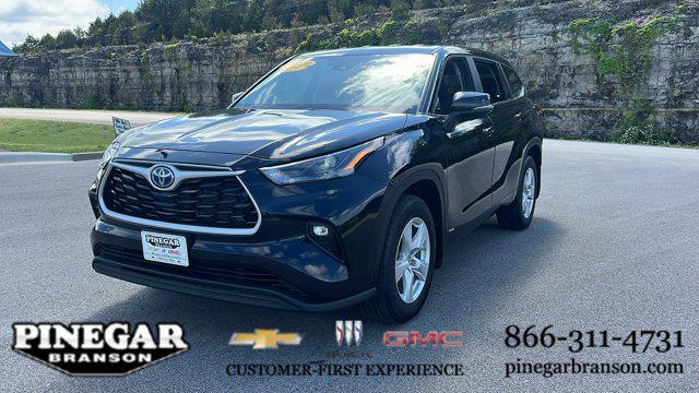 used 2023 Toyota Highlander Hybrid car, priced at $39,977