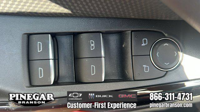 new 2026 Chevrolet Equinox car, priced at $37,660