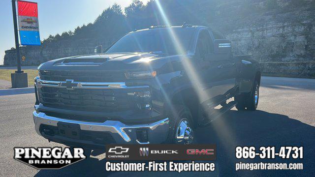 new 2025 Chevrolet Silverado 3500 car, priced at $71,010