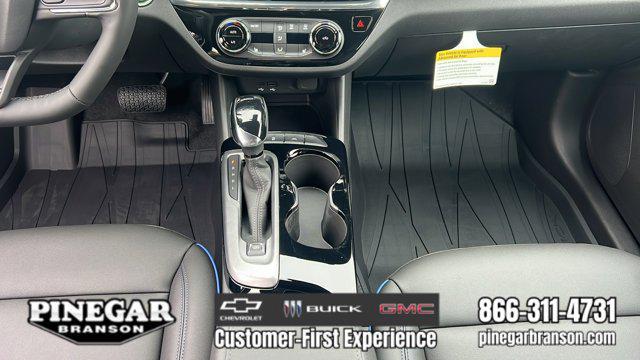 new 2025 Buick Envista car, priced at $27,830