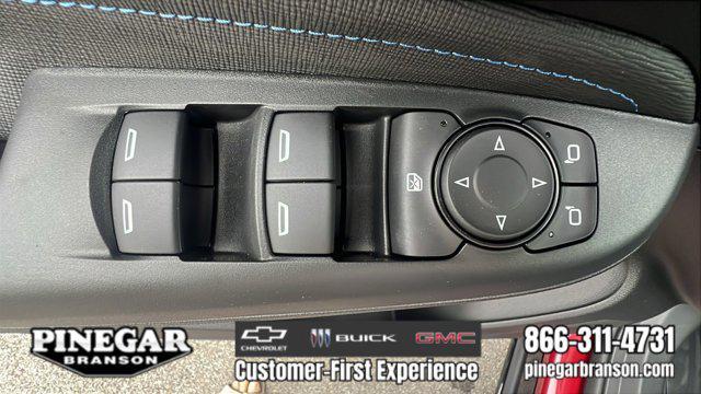 new 2025 Buick Envista car, priced at $27,830