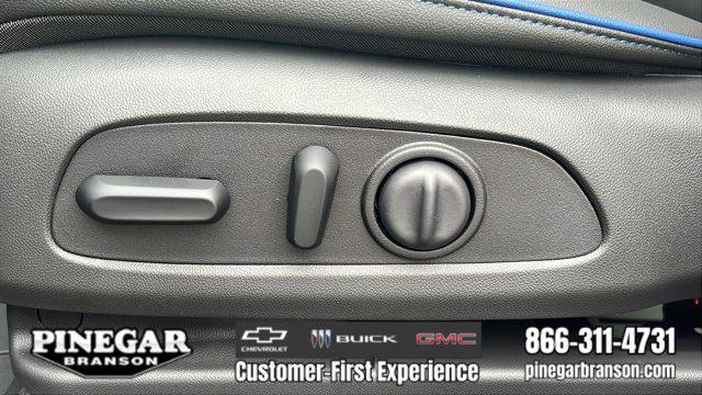 new 2025 Buick Envista car, priced at $27,830
