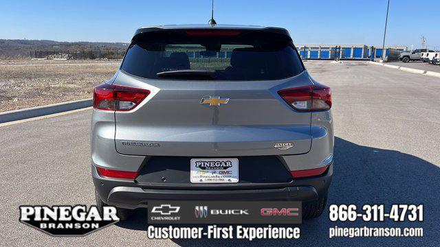 new 2025 Chevrolet TrailBlazer car, priced at $25,105