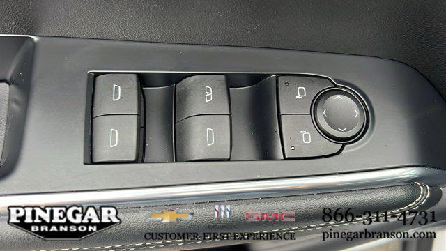 used 2025 GMC Acadia car, priced at $38,977