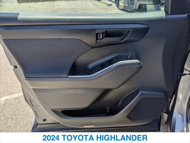 used 2024 Toyota Highlander car, priced at $37,201