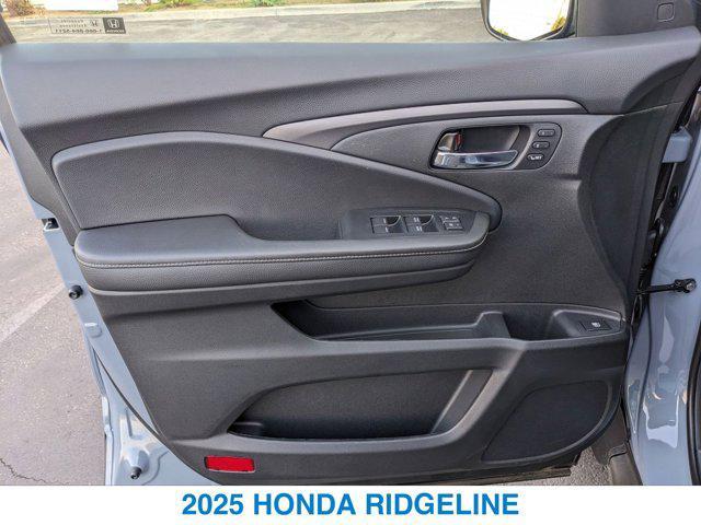 new 2025 Honda Ridgeline car, priced at $47,330