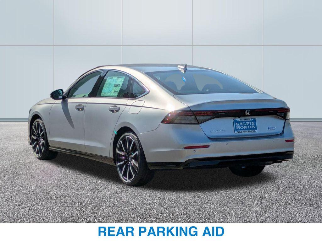 new 2025 Honda Accord Hybrid car, priced at $40,450