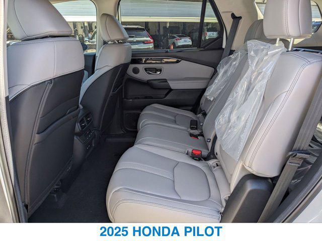 new 2025 Honda Pilot car, priced at $48,630